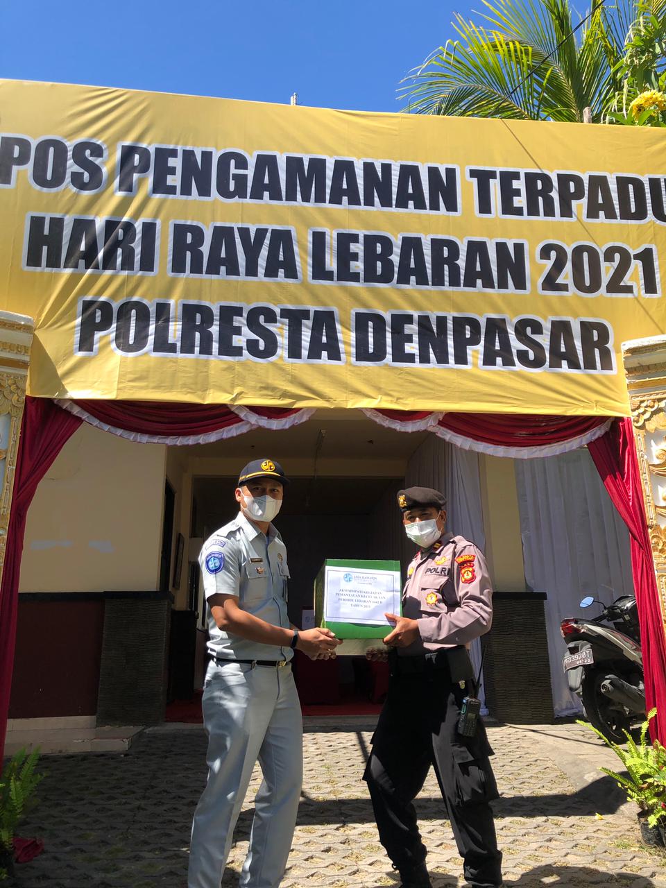 Jasa Raharja Bali Siaga dan Lakukan Aksi Simpatik di Masa Peniadaan Mudik - BALIDAILYNEWS