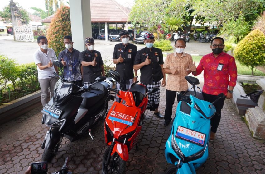  Nyepi Makin _Green_, PLN Pinjamkan Motor Listrik untuk 15 Desa di Denpasar