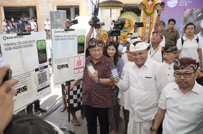  Belanja di Pasar Seni Ubud Kini Bisa Pakai QRIS