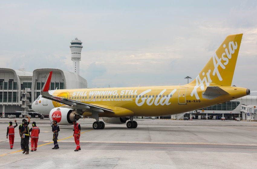  AirAsia Luncurkan Desain Spesial “Livery Emas”