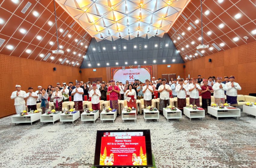  OJK SELENGGARAKAN DHARMA WACANA DALAM RANGKA HUT OJK KE-14