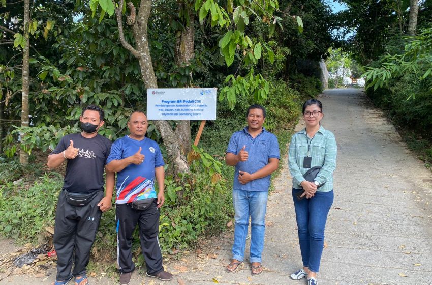  Permudah Petani Angkut Hasil Perkebunan, BRI Peduli Bangun Jalan Beton di Desa Bebetin